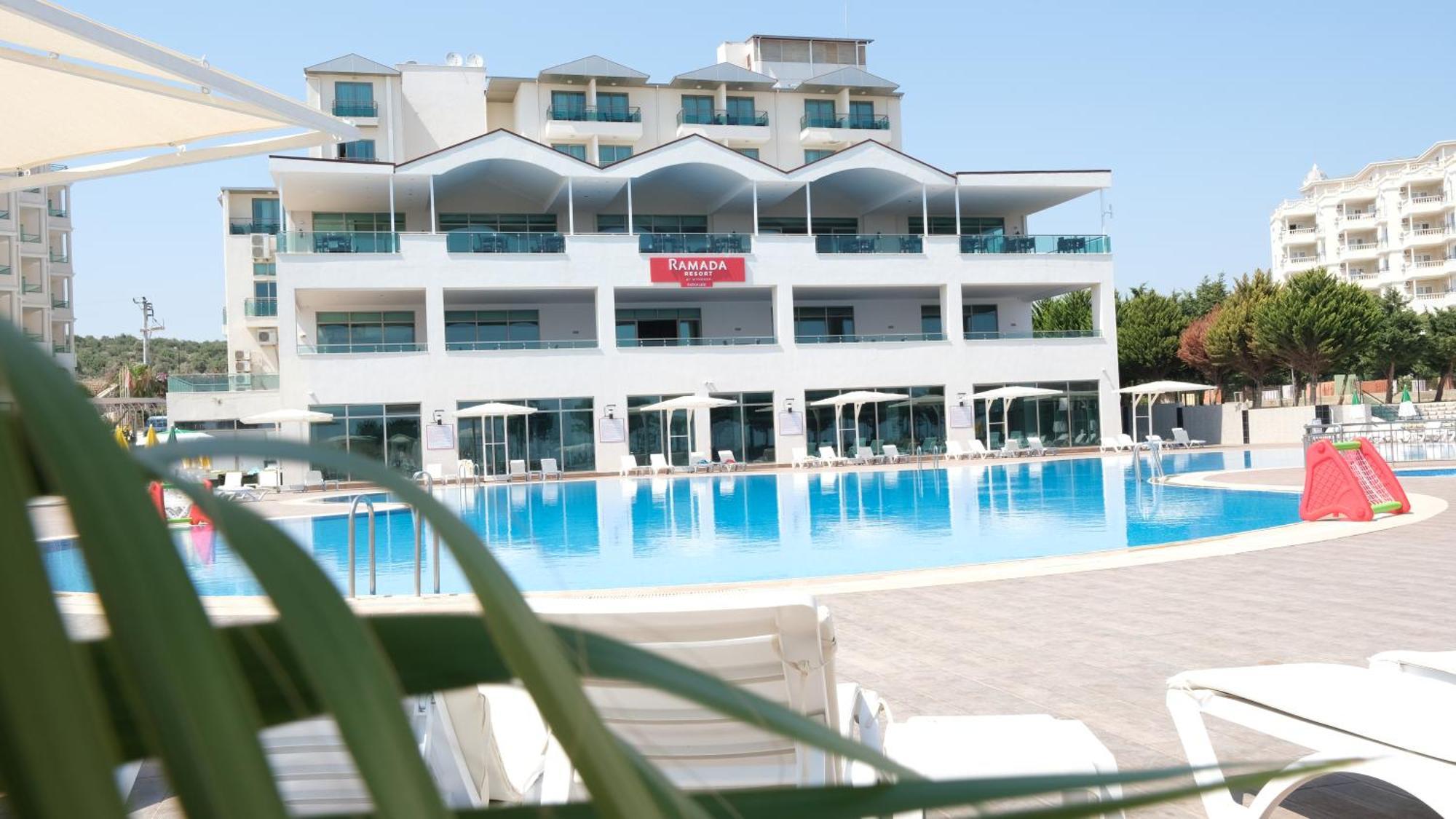Ramada Resort By Wyndham Kızkalesi Exterior foto