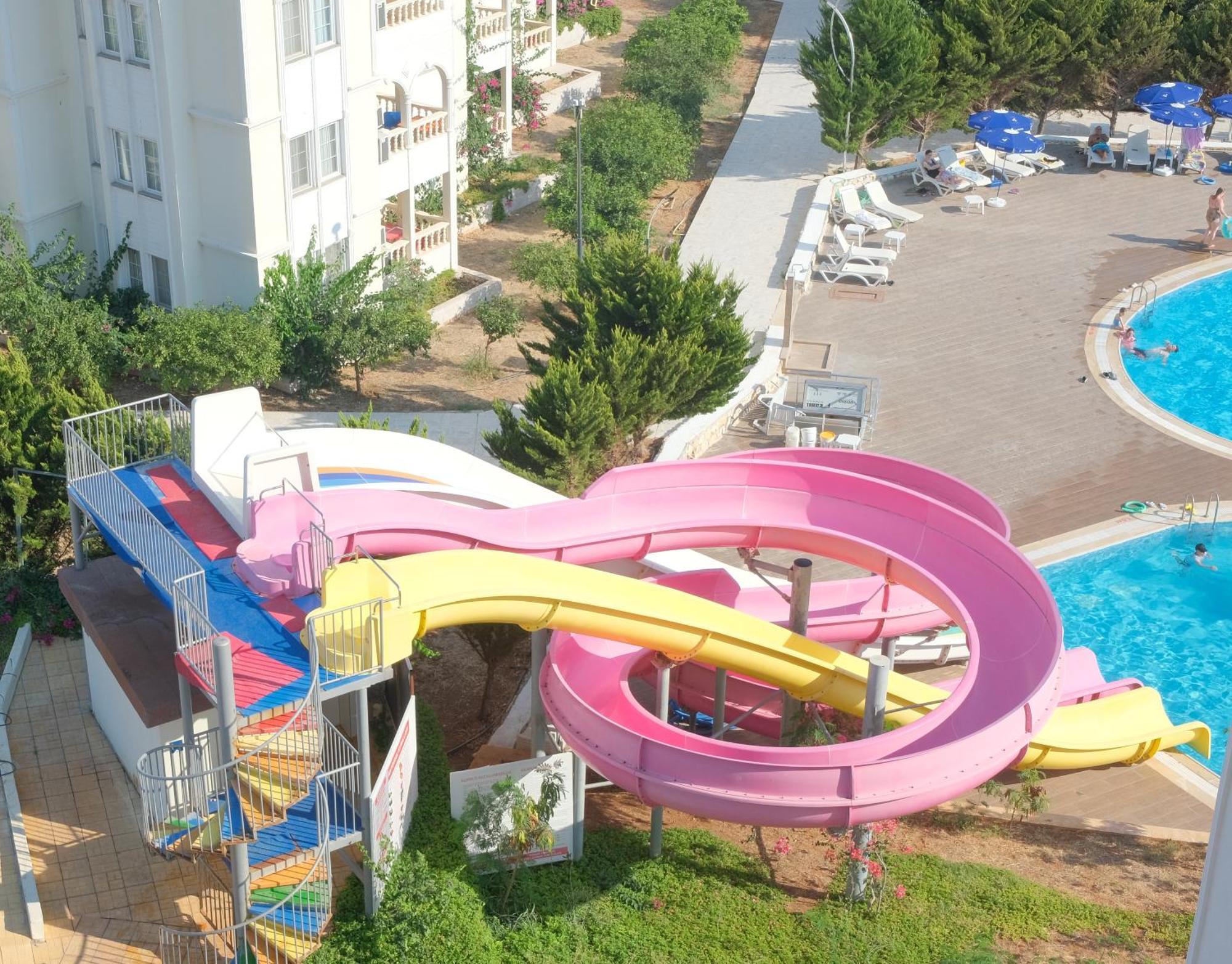 Ramada Resort By Wyndham Kızkalesi Exterior foto